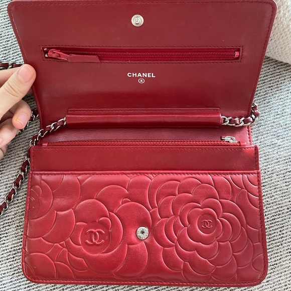 Sold - Picture 3 of 8